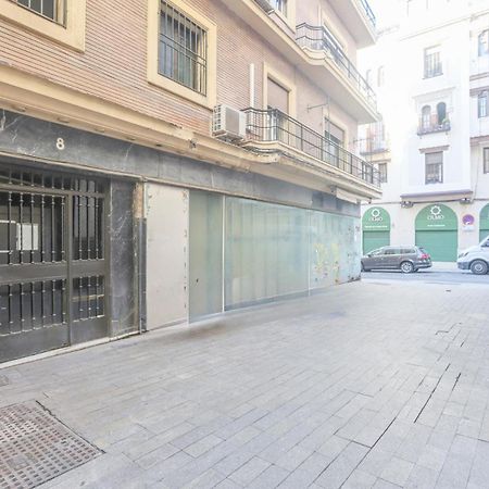 Galindo Center Premium Suites, Free Parking Sevilla Kültér fotó