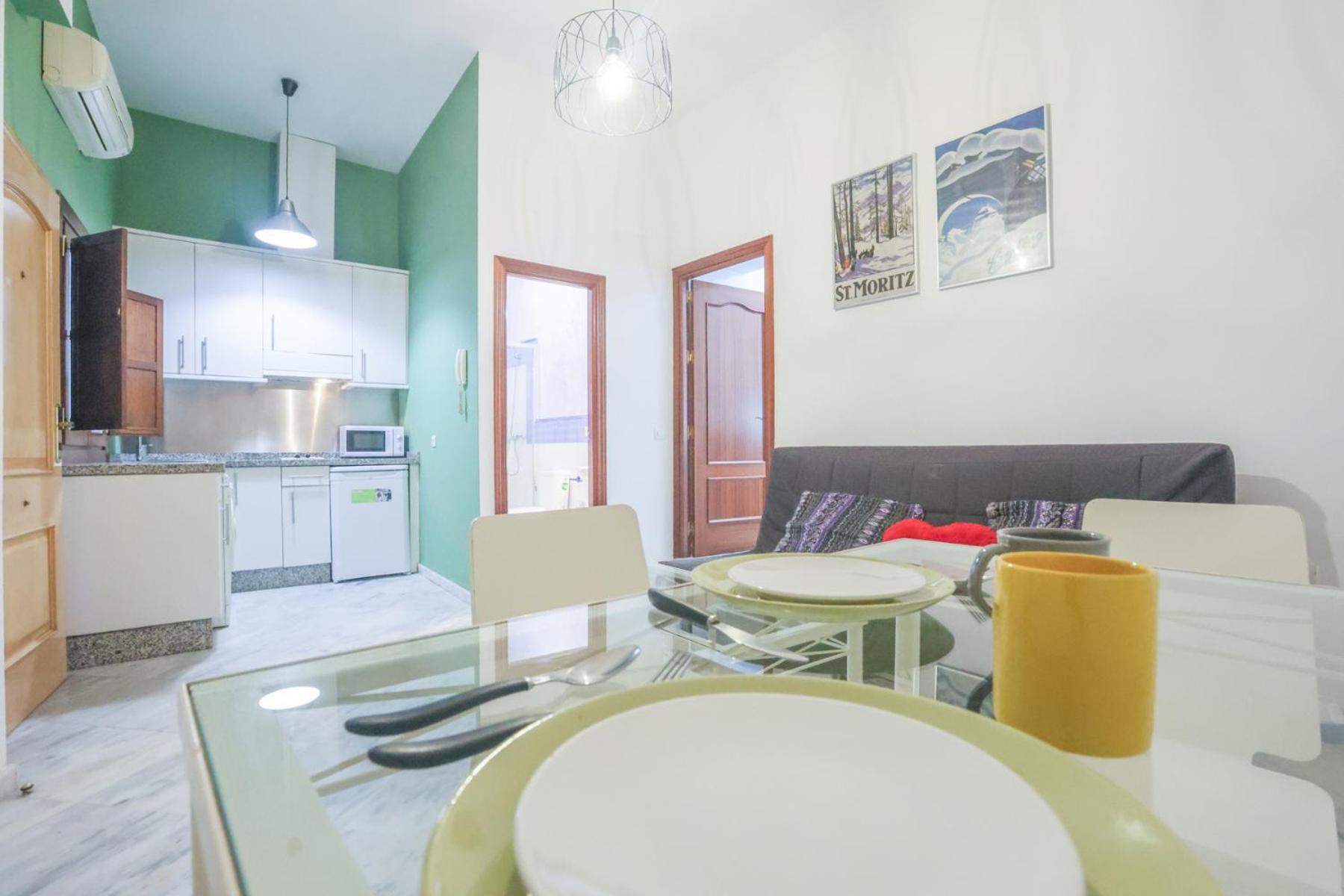 Galindo Center Premium Suites, Free Parking Sevilla Kültér fotó