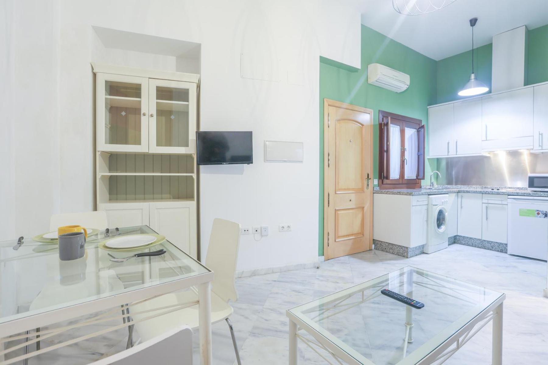 Galindo Center Premium Suites, Free Parking Sevilla Kültér fotó