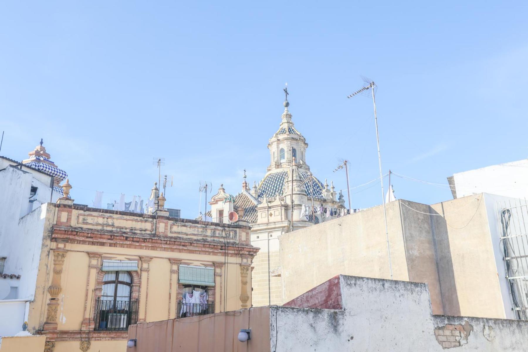 Galindo Center Premium Suites, Free Parking Sevilla Kültér fotó