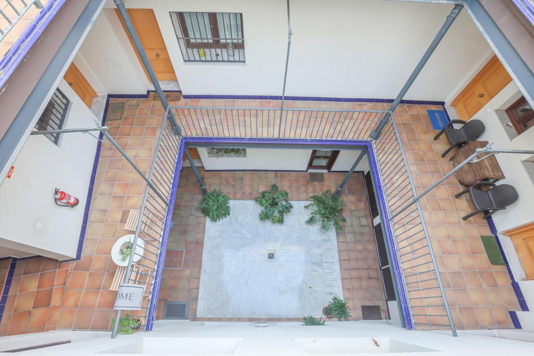 Galindo Center Premium Suites, Free Parking Sevilla Kültér fotó
